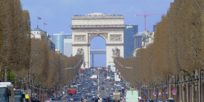 paris-triumphbogen-verkehr-pixabay