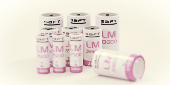 saft-batteriezellen-battery-cells-01