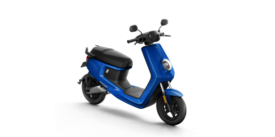 niu-m-elektro-roller-electric-scooter-01