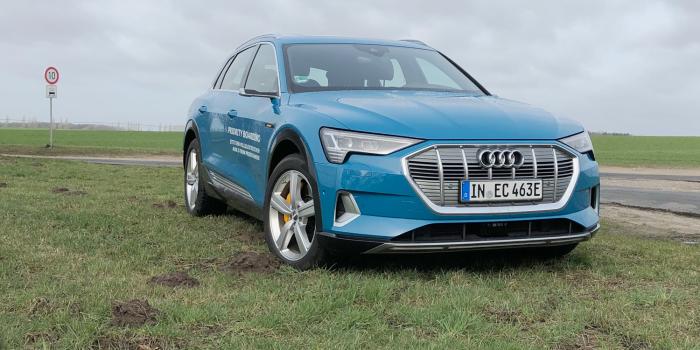 Audi-etron-Fahrbericht-Front2