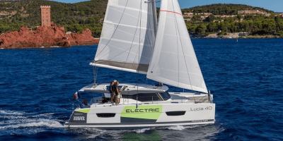 volvo-penta-fountaine-pajot-sailing-catamaran-2019-01-min