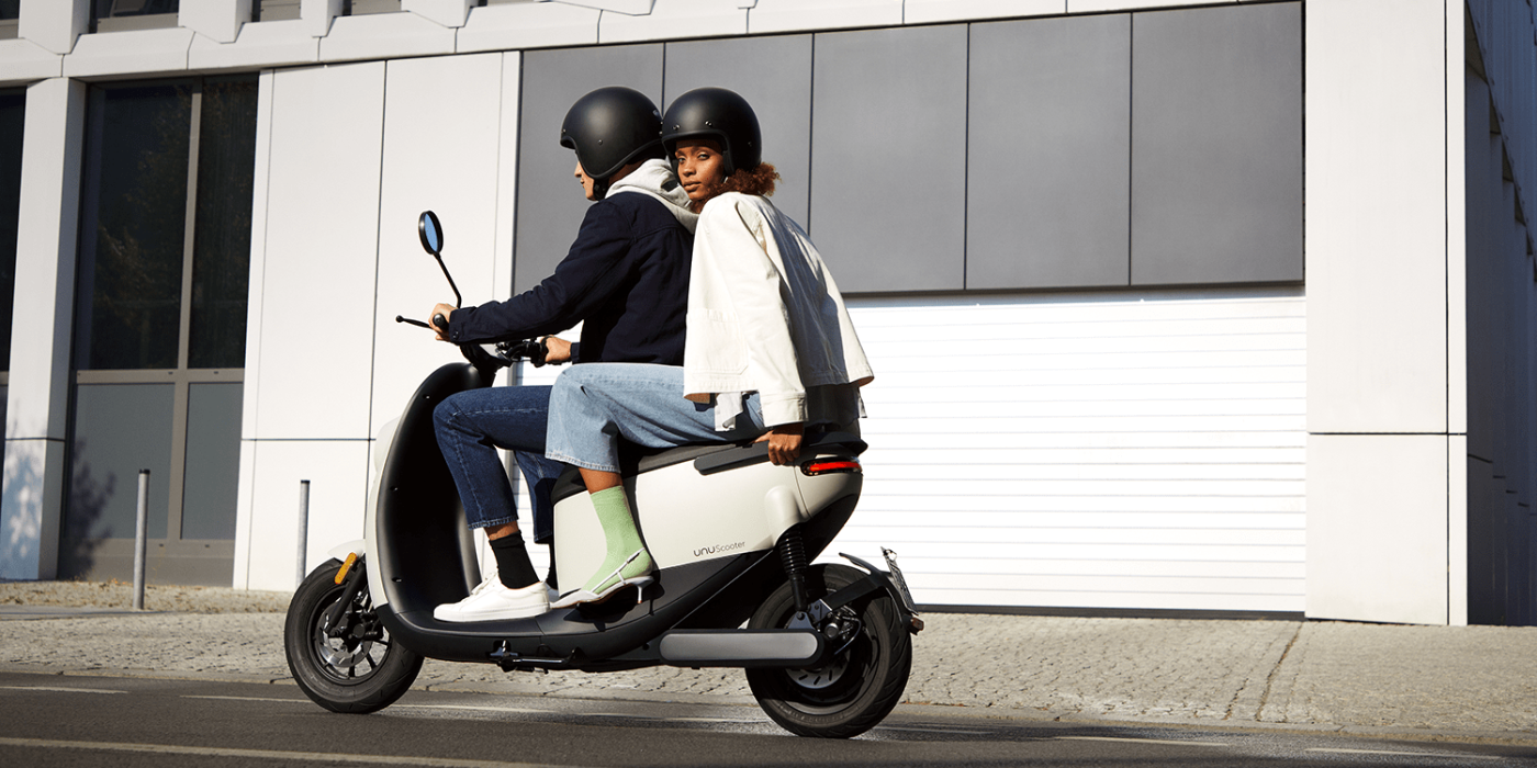 unu-e-roller-electric-scooter-modell-2020-02-min