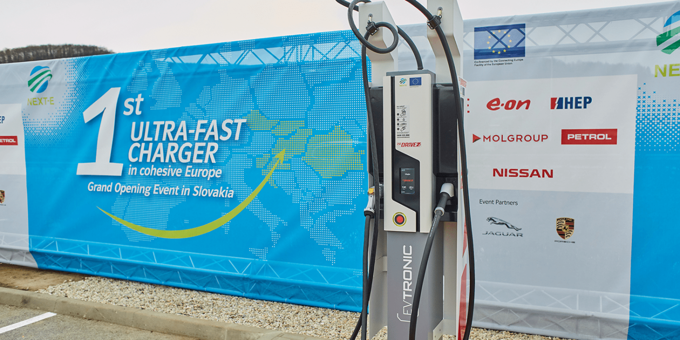 evtronic-ladestation-charging-station-next-e-slowakei-slovakia-2018-01-min