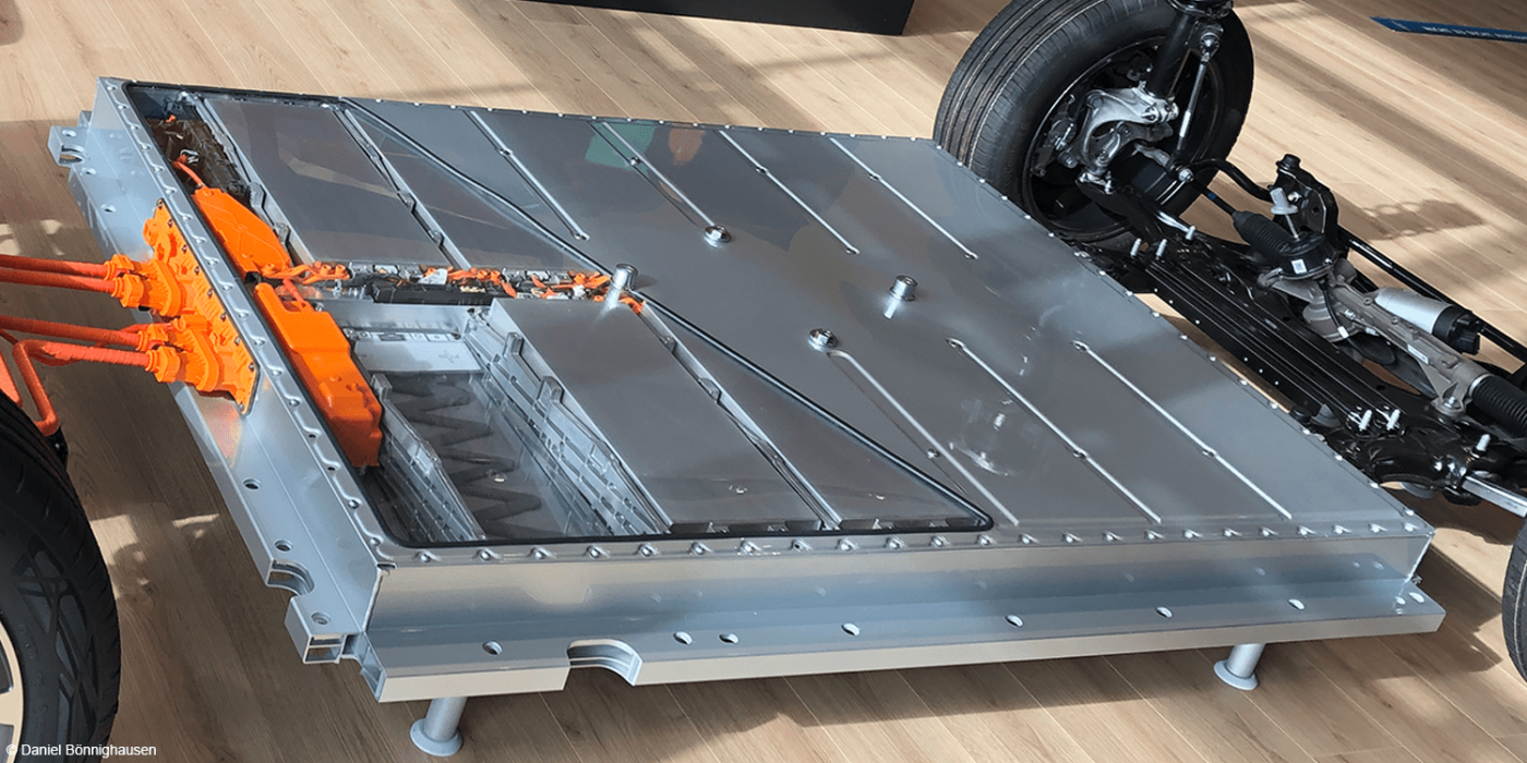 volkswagen-meb-batterie-battery-daniel-boennighausen-2020-02-min