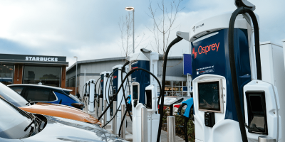 tritium-ladestation-charging-station-osprey-grossbritannien-uk-2022-01-min