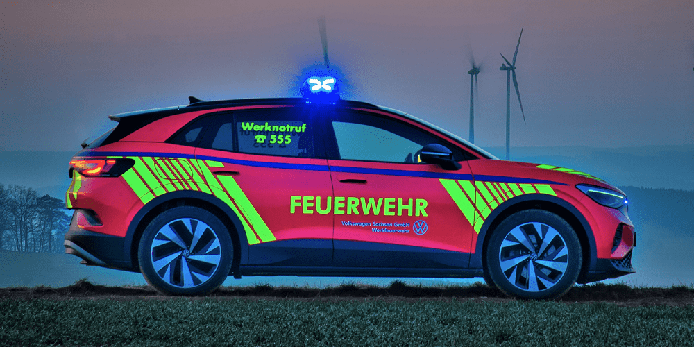 volkswagen-id4-feuerwehr-fire-brigade-fire-department-2022-01-min