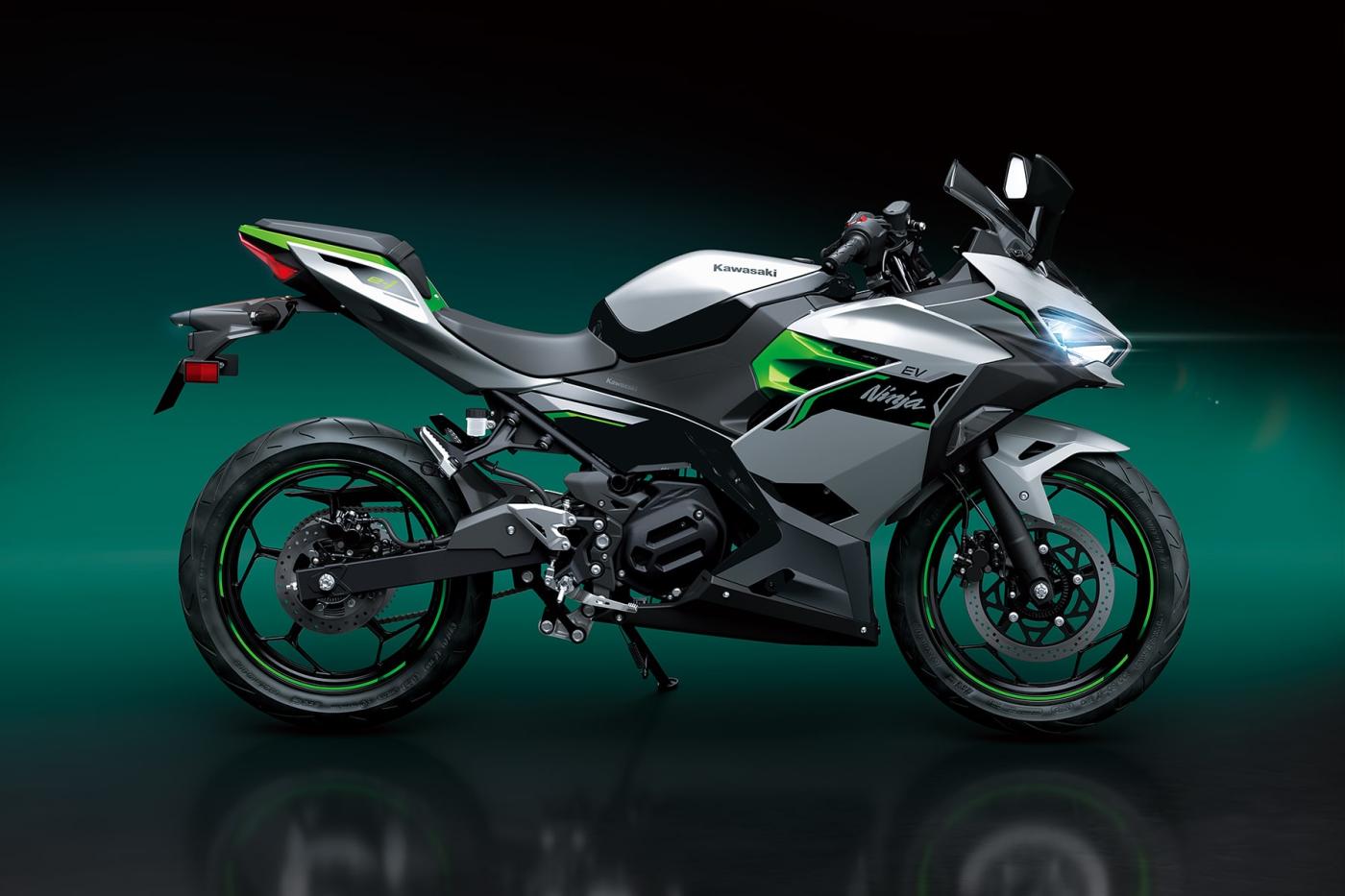 kawasaki-ninja-e-1-e-motorrad-electric-motorcycle-2023-04-min