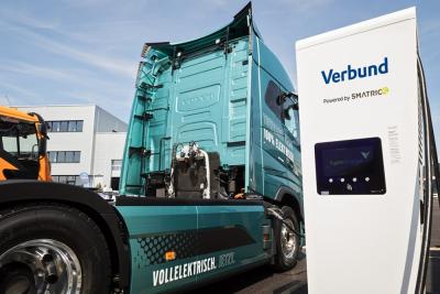 volvo-trucks-ladestation-charging-station-verbund-smatrics-oesterreich-austria-2023-001-min